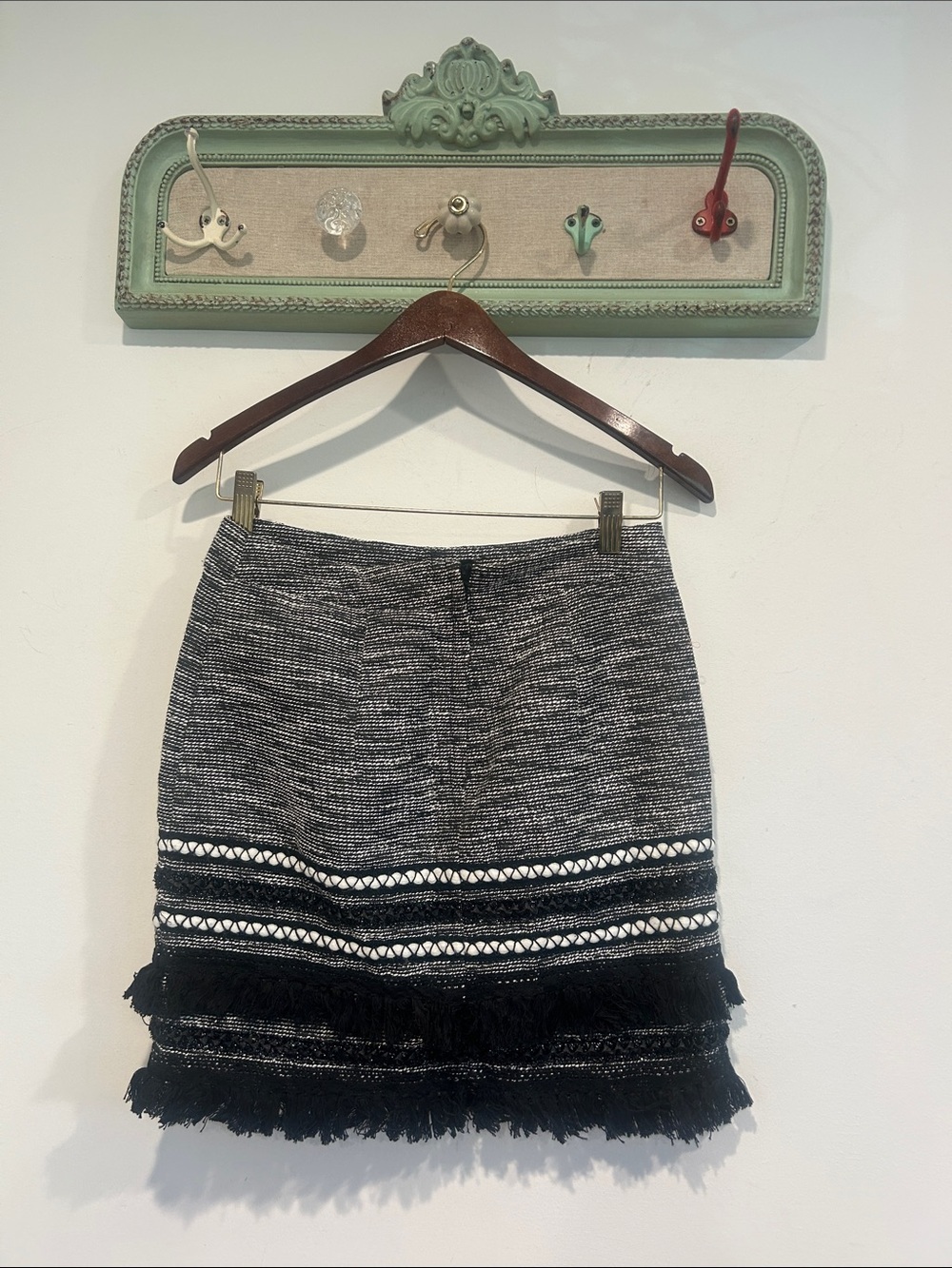 H&M Black and White Textured tweed fringe shimmer Mini Skirt women’s 6 small - Picture 5 of 5
